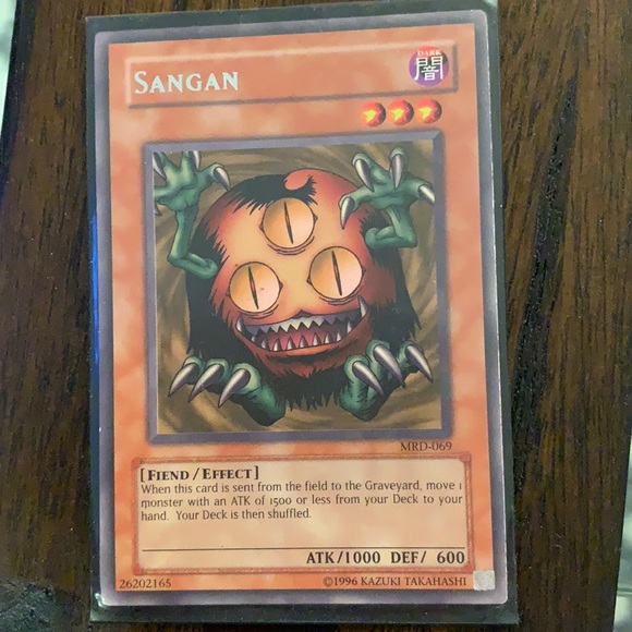Sangan YU-GI- OH 96 vintage card - Picture 2 of 4